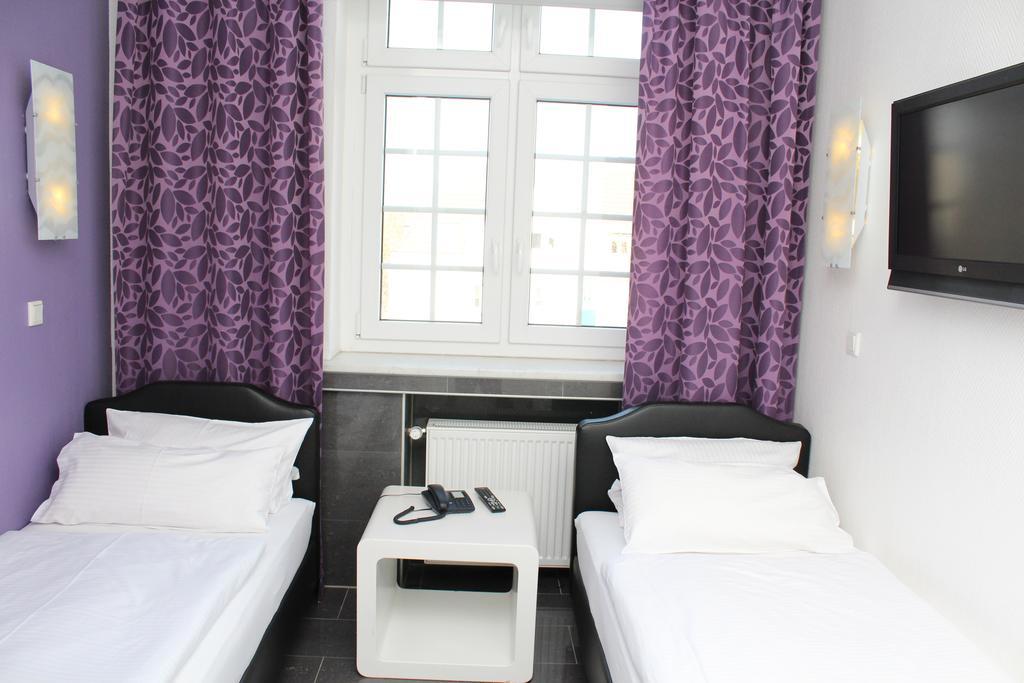 Hotel Heidelberger Hof Дюссельдорф Номер фото